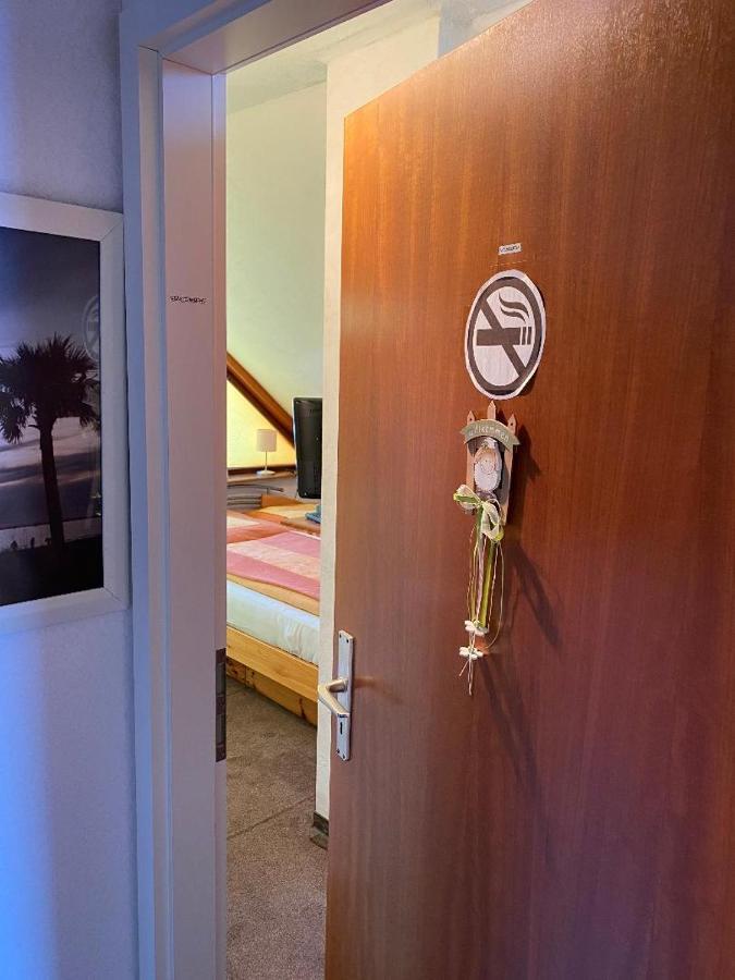 Gemuetliches Zimmer Zentral In Der Lueneburger Heide Schneverdingen Exterior photo